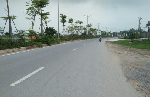 Bán gấp nhà 3 tầng Thanh Lâm, Mê Linh, gần KCN Quang Minh, lô góc, đường ô tô tránh, DT 396m2 MT 18m.